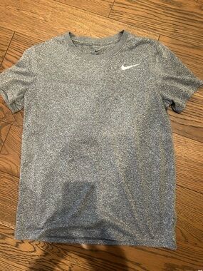 Nike Women's Short Sleeve Heather Gray Dri-FIT Tee